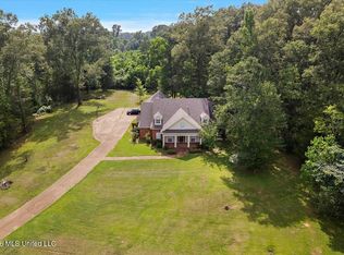 5049 Springridge Rd, Raymond, MS 39154