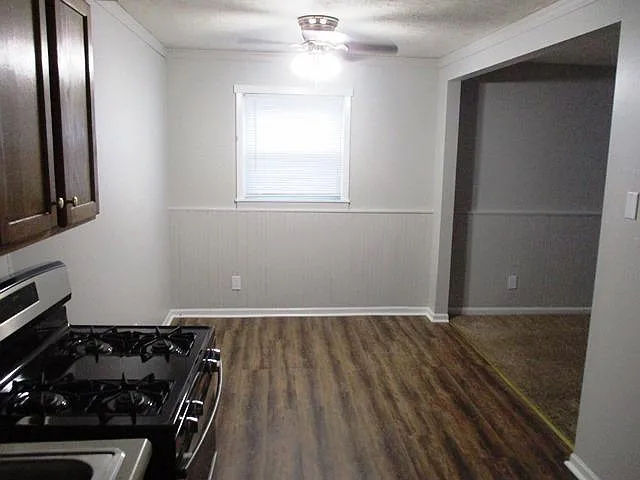 2 bed, 800 sqft, $940 — Photo 3