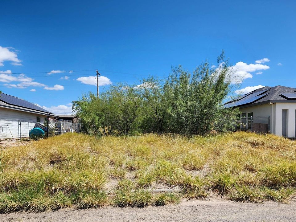 1st image of 431 Riverview