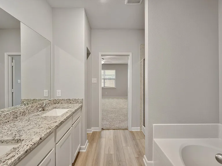 2113 Erlinda Dr — Photo 14