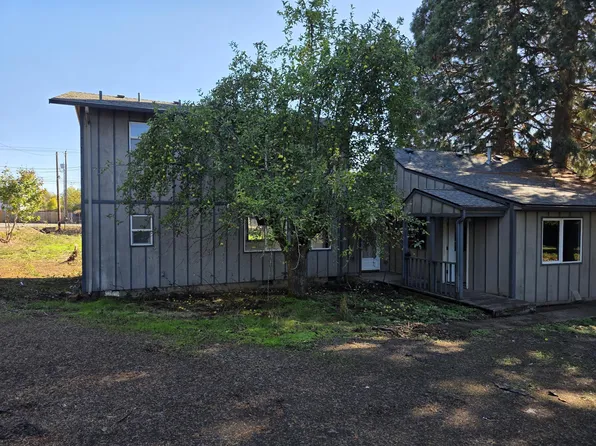 23285 SW Boones Ferry Rd, Tualatin, OR 97062