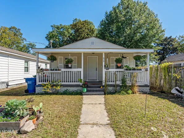 915 S 12th Street, Wilmington, NC 28401