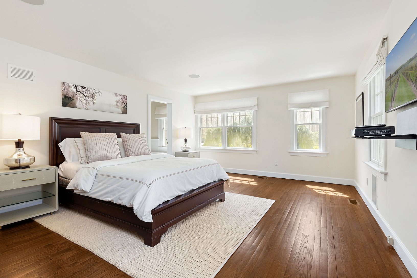  First Floor Guest Suite 1
