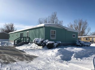 1007 6th Ave NW, Williston, ND 58801