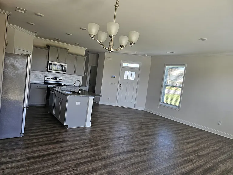 422 Yellow Fox Rd — Photo 5