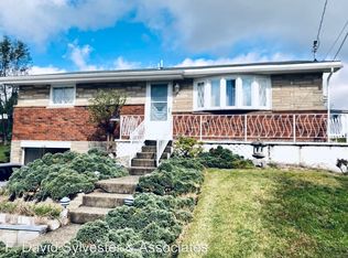 125 Bantam Dr, Oakdale, PA 15071