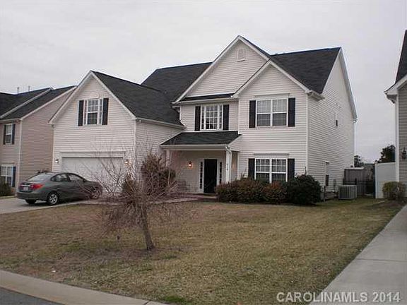 2nd image of 516 Clearwater Dr