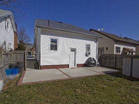 2nd image of 6 Foster Pl