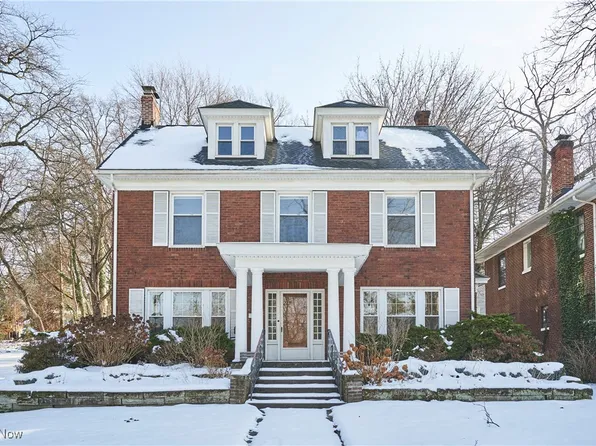 141 Storer Ave, Akron, OH 44302