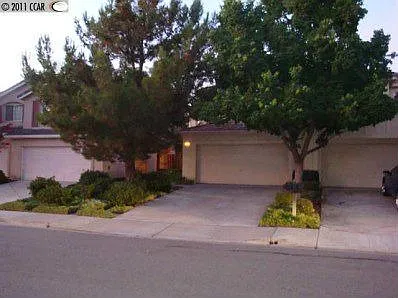1717 Periwinkle Way photo 1