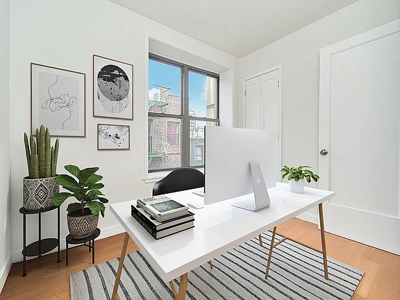 4th image of 243 E 18th St APT 15