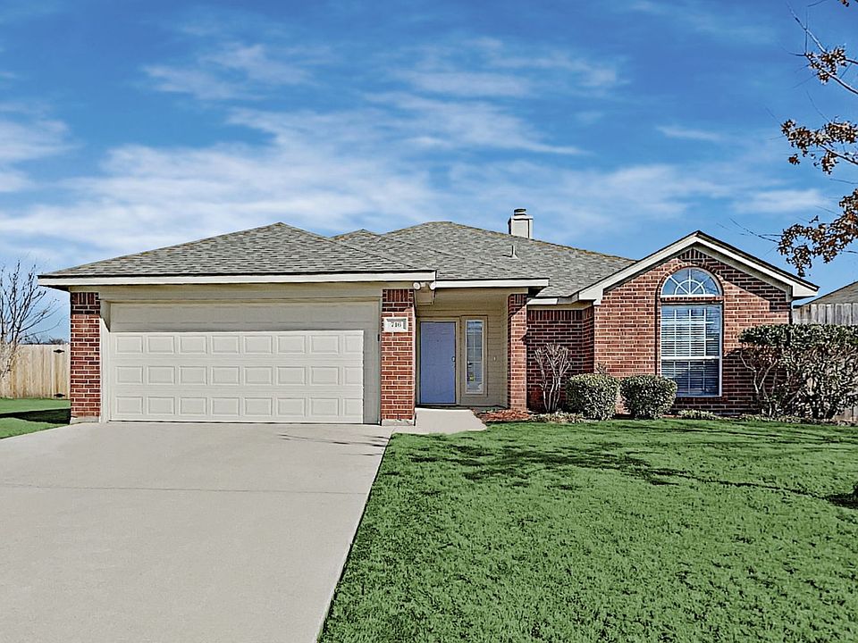 1st image of 716 Creekview Dr