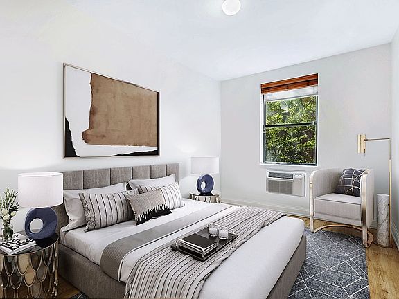 3rd image of 9 Mount Morris Park W APT C