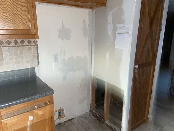 4th image of 122 Colgan Rd