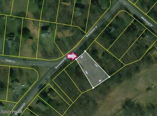 60 Brentwood Dr, Lake Ariel, PA 18436