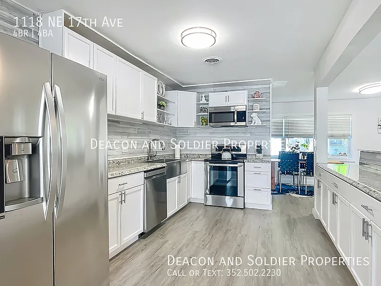 1118 NE 17th Ave — Photo 9