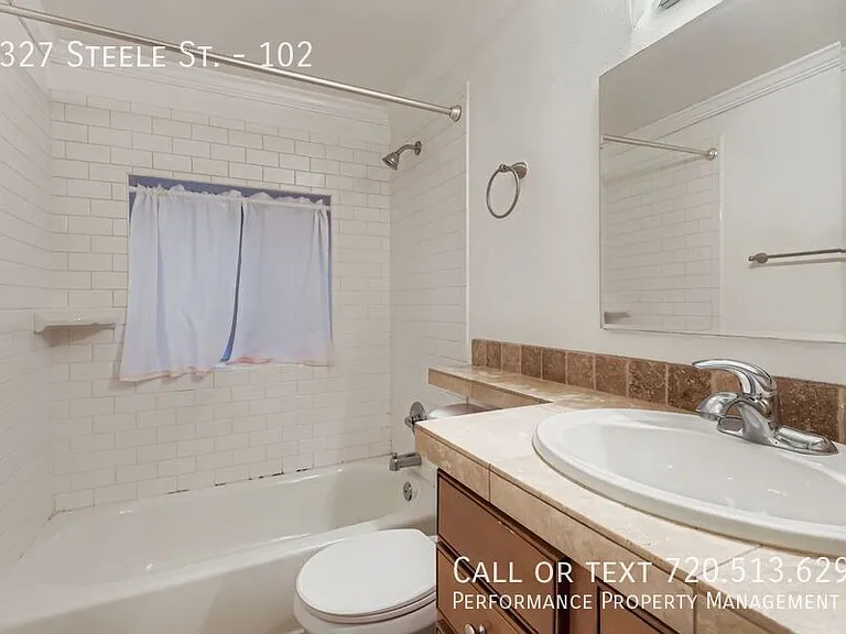 1327 Steele St #102 — Photo 9