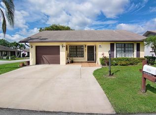 6224 Red Cedar Cir, Greenacres, FL 33463