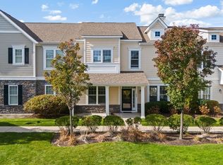 180 Hms Halsted Dr #2802, Hingham, MA 02043