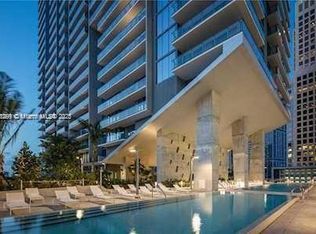 68 SE 6th St APT 2911, Miami, FL 33130