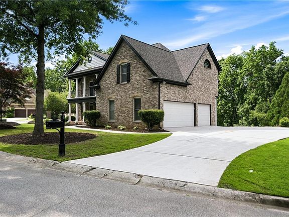 2nd image of 861 Woodleaf Park Dr