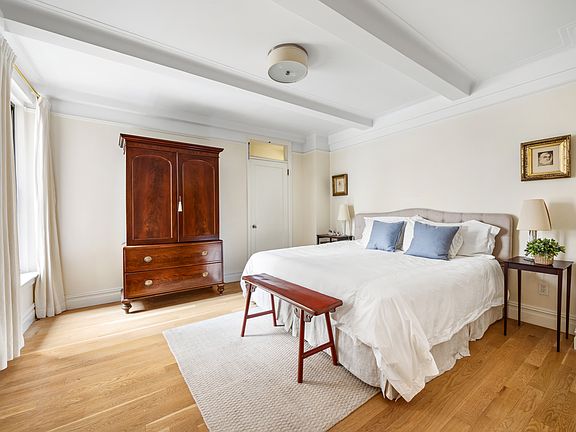 5th image of 415 Central Park W APT 2C