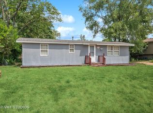 2417 Chestnut St, Joliet, IL 60435