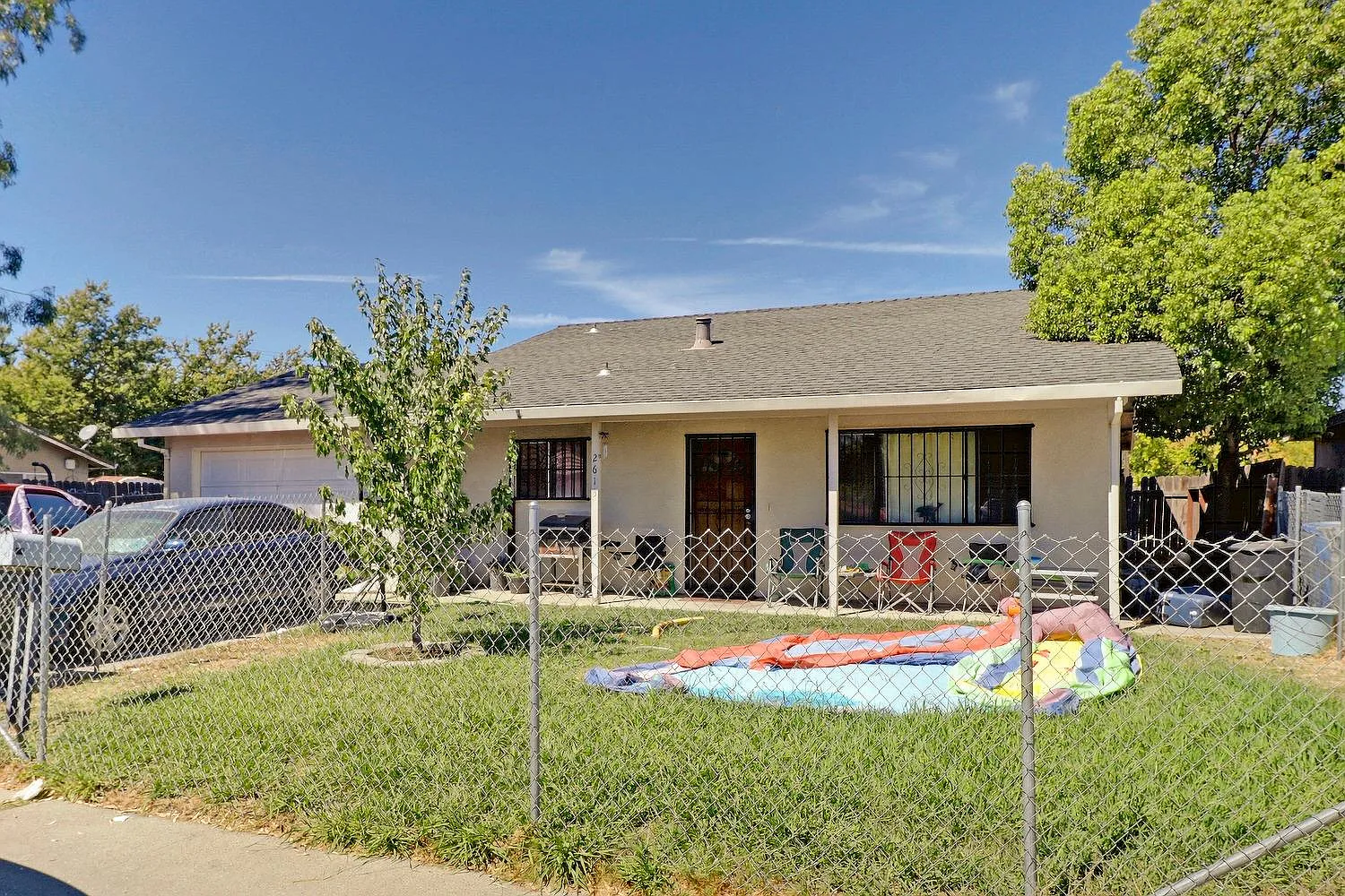 2615 Edinger Ave photo 1