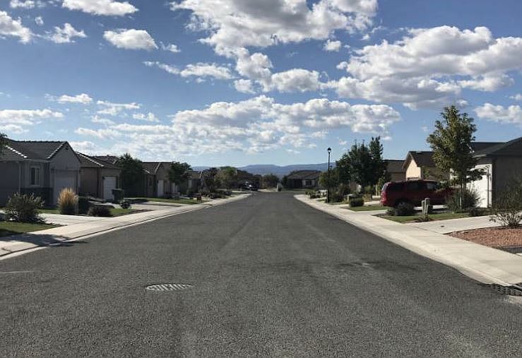 2nd image of 592 1/2 Sinatra Way