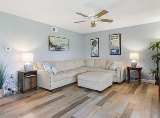 Country Fairway, Fontana, WI 53125