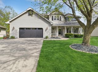 911 Brookview Dr, Altoona, IA 50009