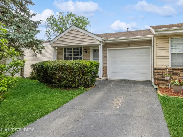 1030 Stratford Ln, Algonquin, IL 60102