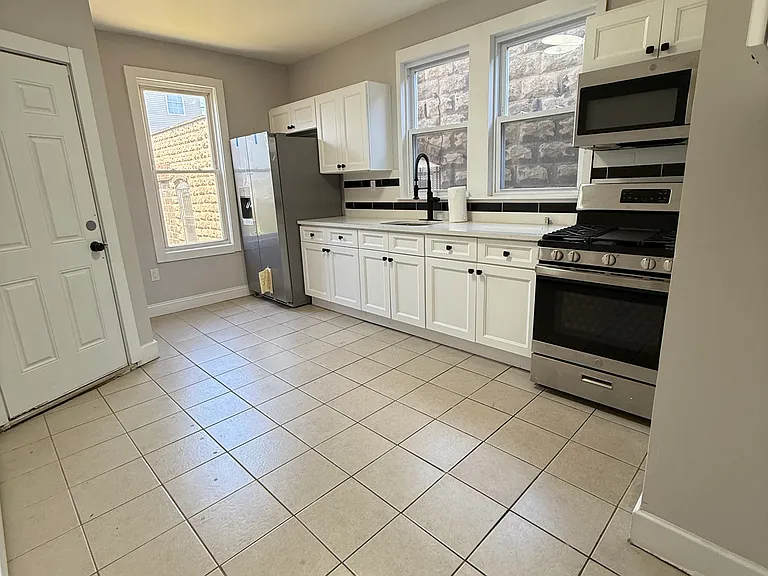 658 Magnolia Ave #1 — Photo 6