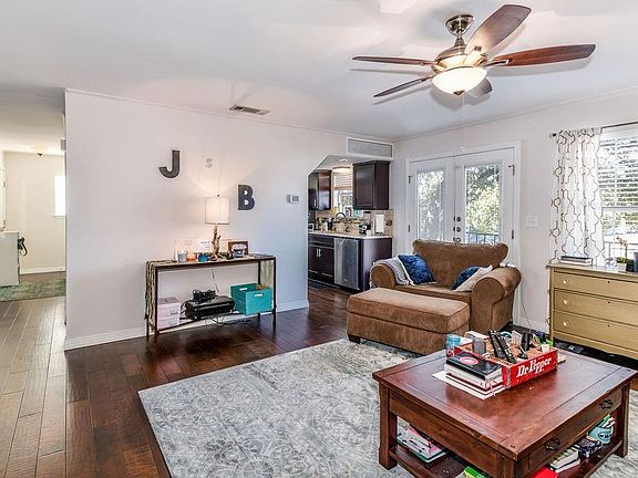 2nd image of 600 Bagby Ave APT 4B