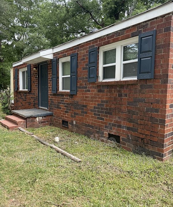 1st image of 1048 Brooks Rd