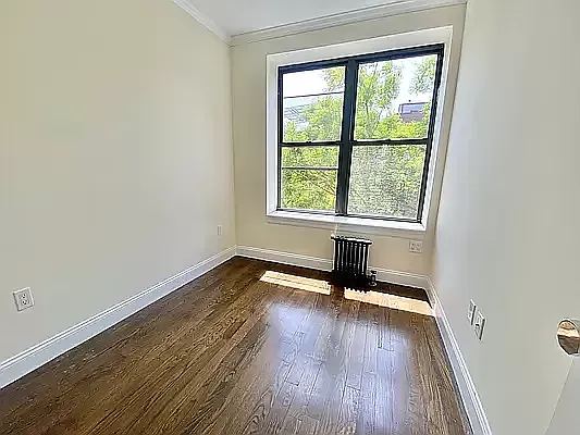 Rented by Avenues Real Estate | media 13