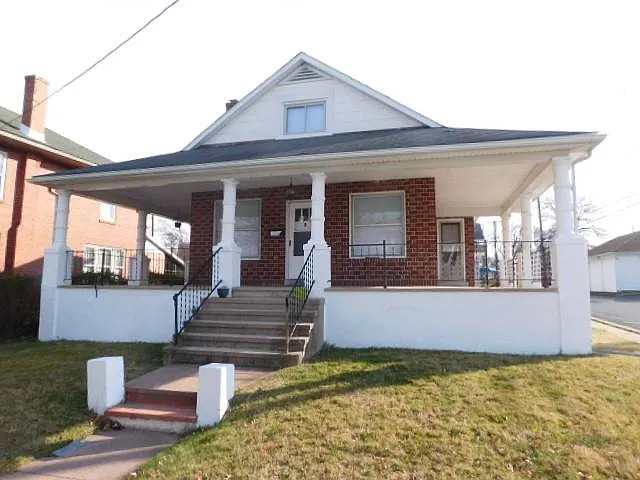31 N Miller St — Photo 3