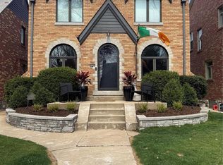 5833 Delor St, Saint Louis, MO 63109