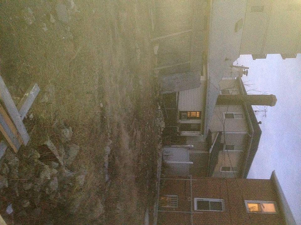 2nd image of 50 Brighton 1 Pl
