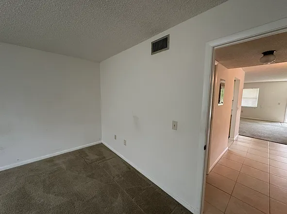 544 SW 35th St — Photo 83