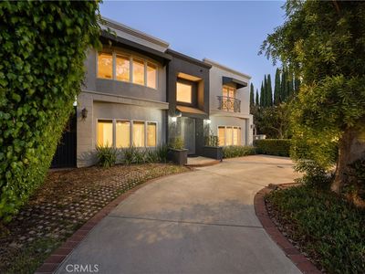 272 S Oakhurst Dr, Beverly Hills, CA, 90212