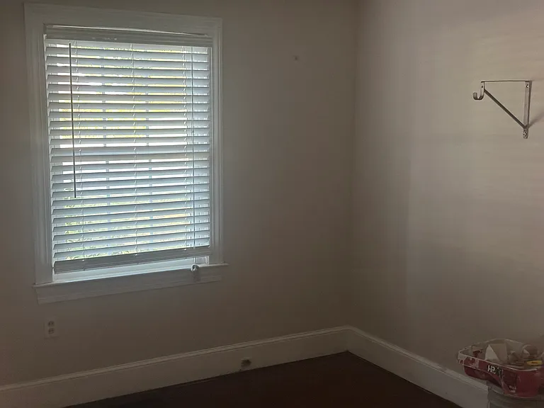 1111 Cedar Ln — Photo 6