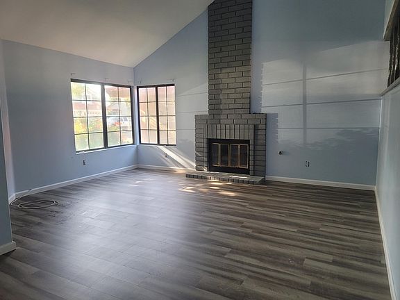 2nd image of 45572 Masters Dr