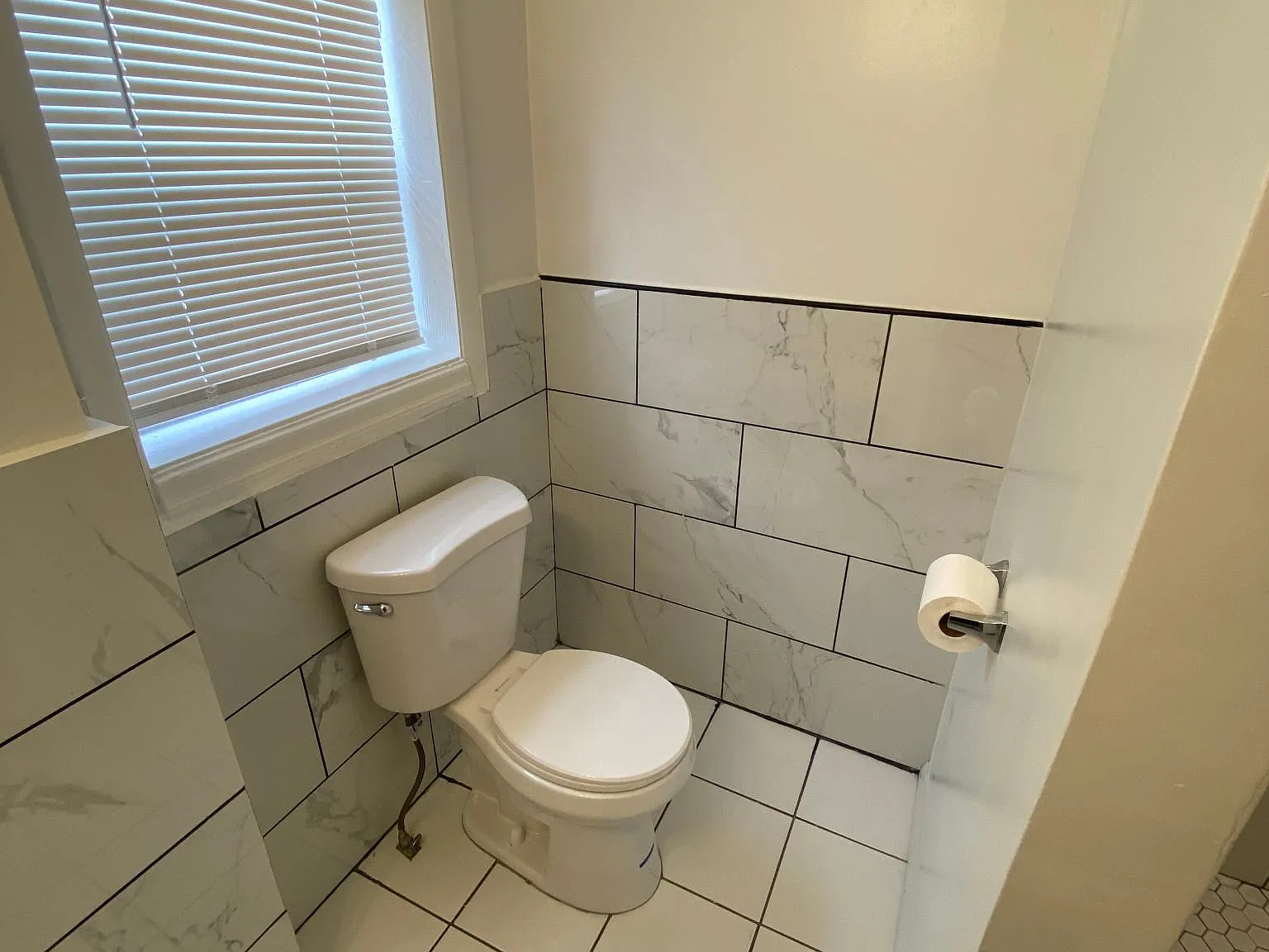 1 bed, 800 sqft, $1,240 — Photo 4