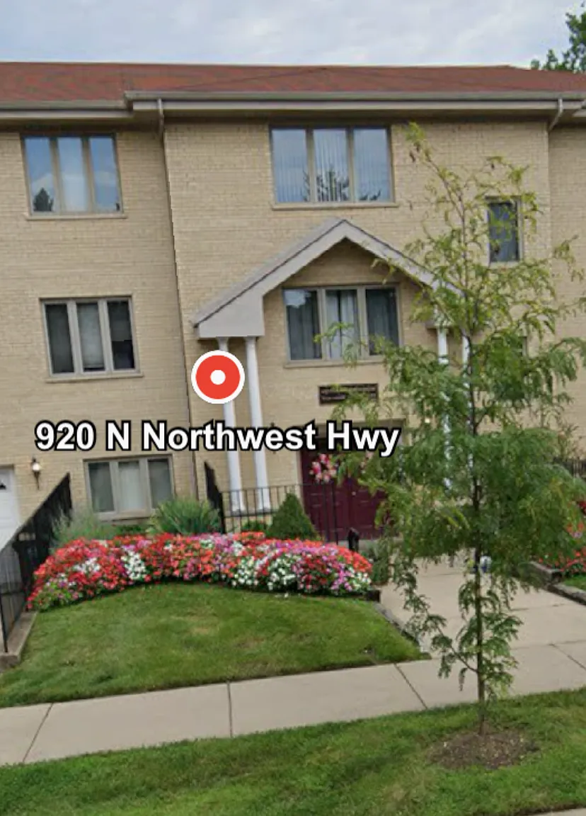 3 bed, 2000 sqft, $2,985 — Photo 2