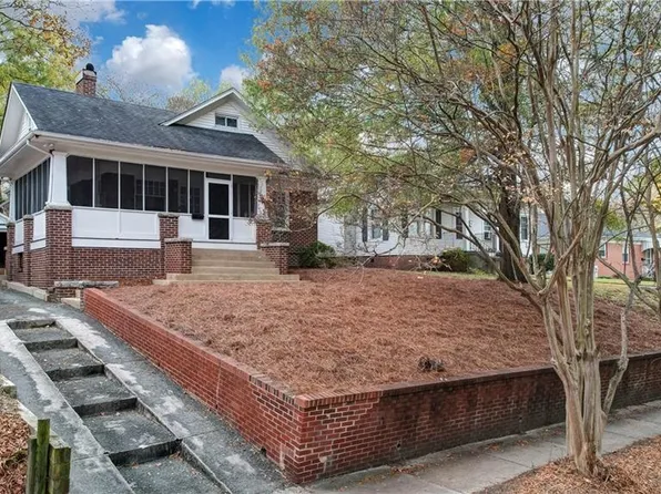 1613 Walker Ave, Greensboro, NC 27403