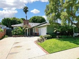367 Magnolia St, Costa Mesa, CA 92627