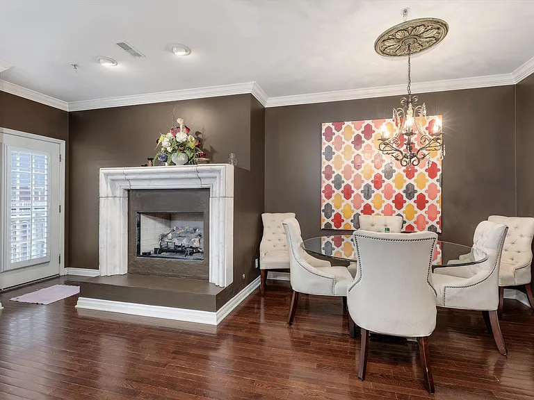 1393 Raliegh Pl — Photo 12