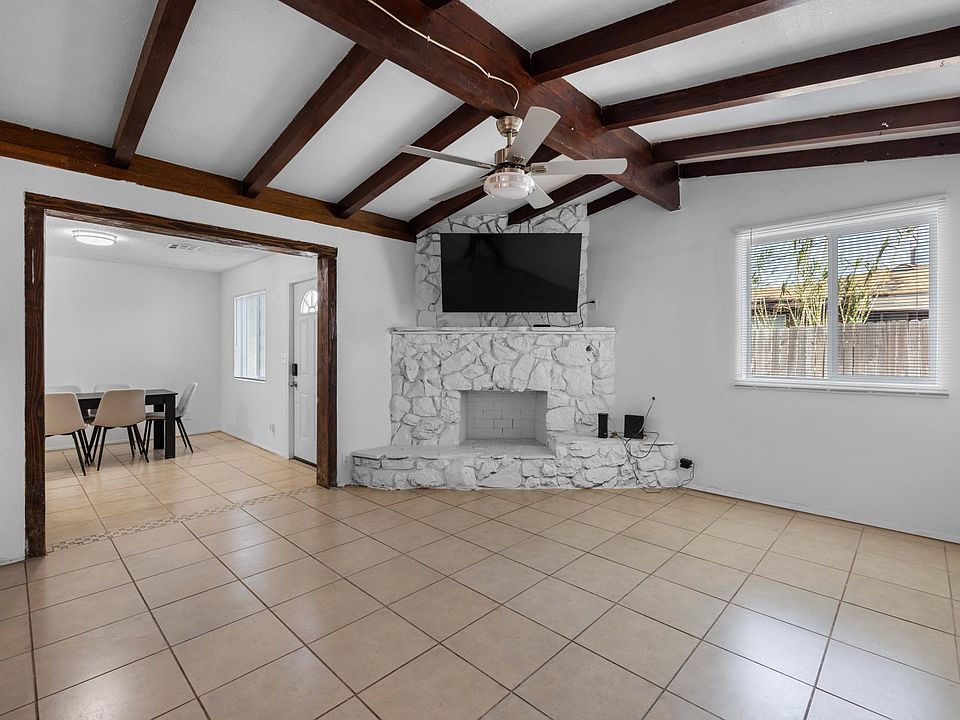 1st image of 5038 W Avenue L10