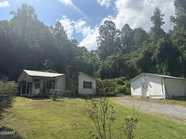 103 Branam Hollow Ln, Gatlinburg, TN 37738